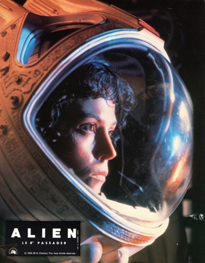 alien-france-01
